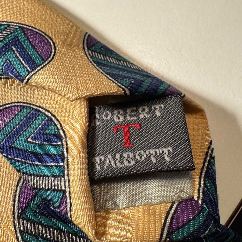Nice High End Yellow Robert Talbott Best of Class Silk Neck Tie Italy MINTY - Picture 9 of 11